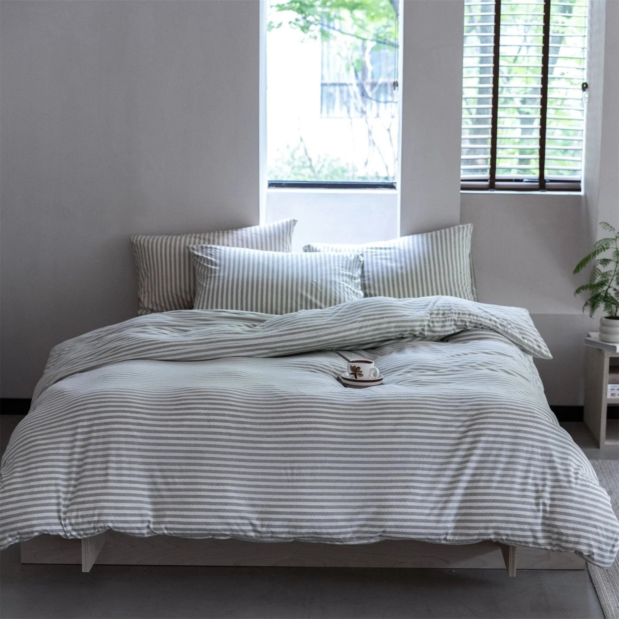 Wren Fresh Striped Jersey Knit Bedding Set / Green Ever Lasting