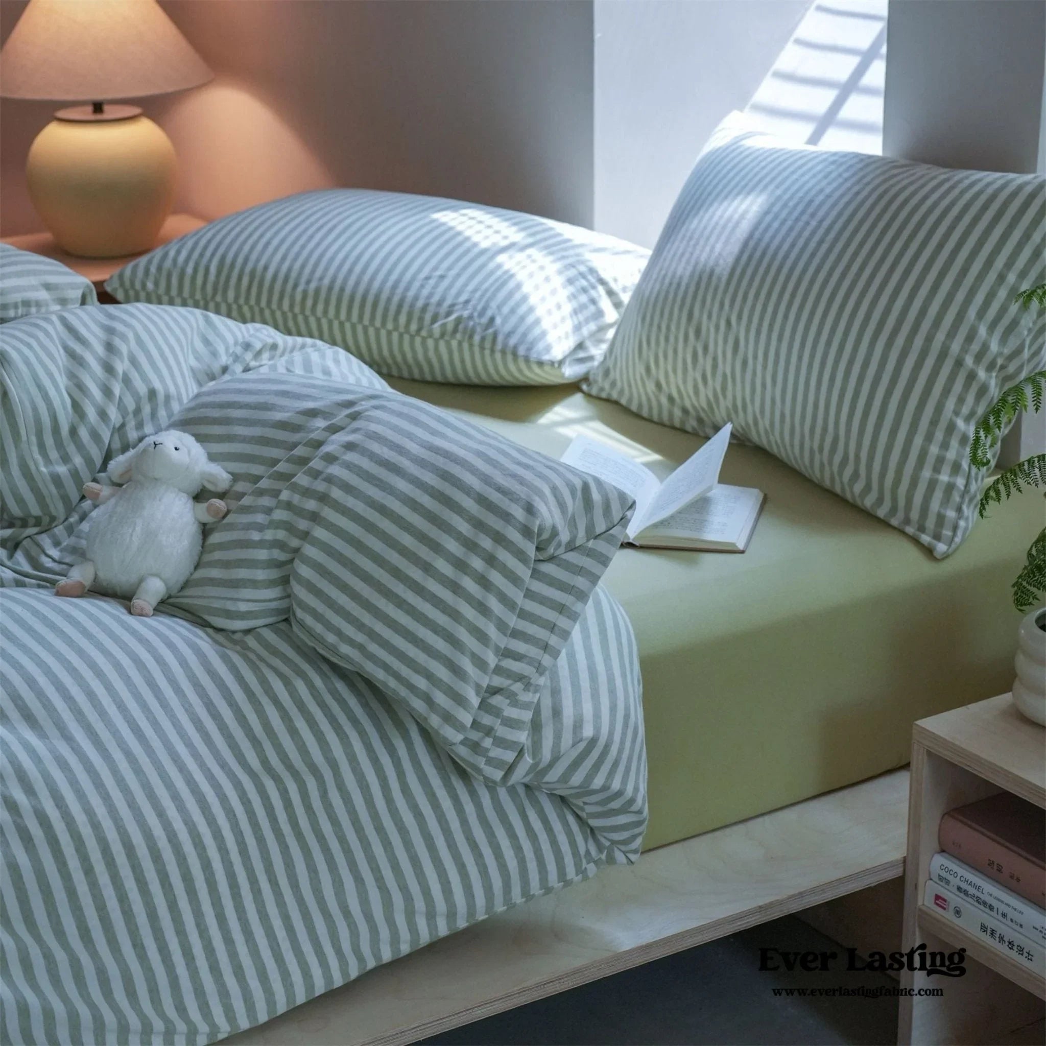 Wren Fresh Striped Jersey Knit Bedding Set / Green Ever Lasting