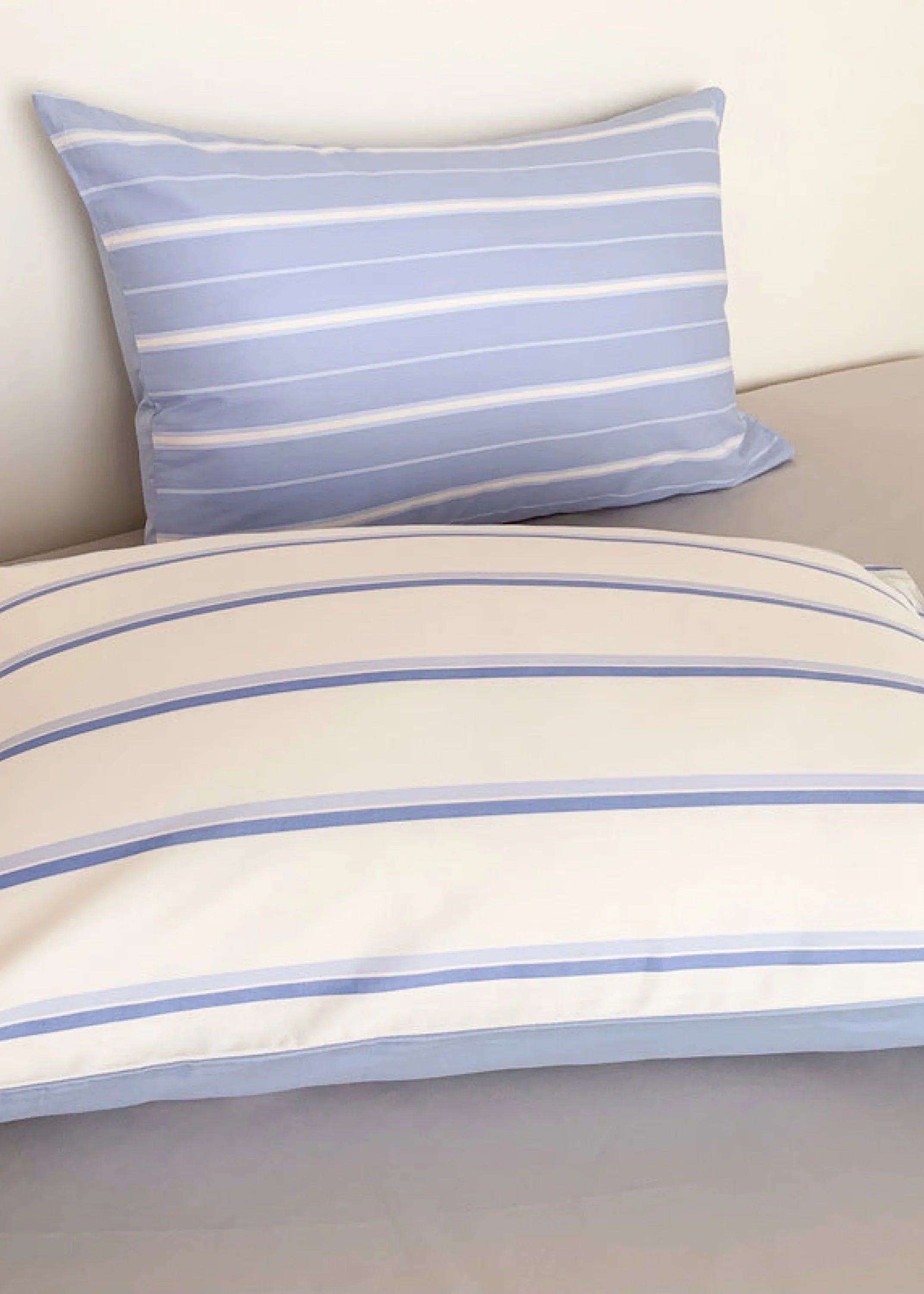 Y2K Pastel Wavy Striped Pillowcases (6 Styles) Ever Lasting