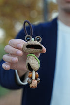 "The Wandering Frog" Seed Knit Charm