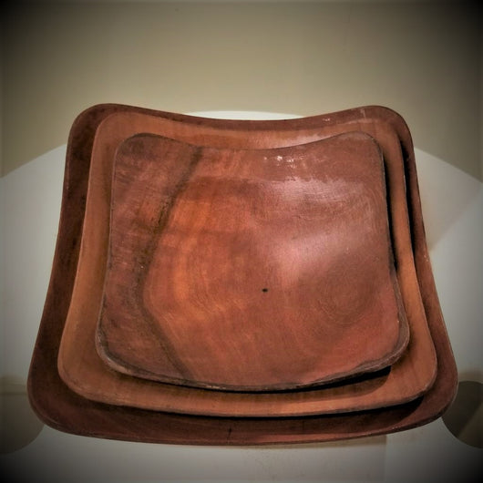 Set of 3 Mahogany Serving Bowls with Rounded Corners from West Africa