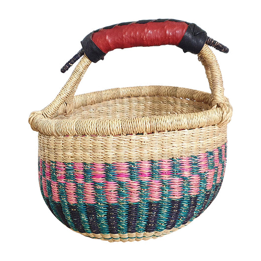 Bolga Basket with Distinguished Hand-Woven Pattern | House Of Avana 