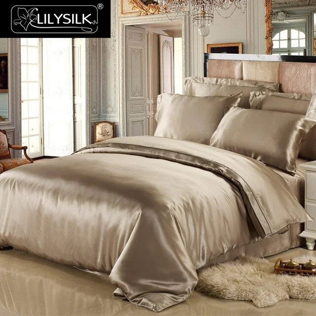 19 Momme Seamless Mulberry Silk 4 Piece Luxury Bedding Set - House Of Avana
